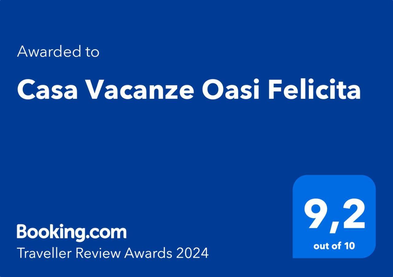 Casa Vacanze Oasi Felicita โนวา ซิริ มาริน่า ภายนอก รูปภาพ